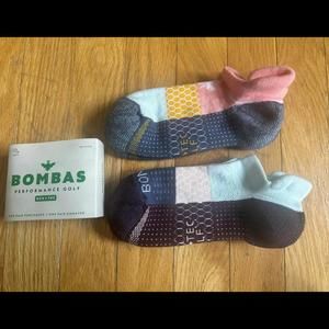 NWT BOMBAS Women's Golf Ankle Socks (2 Pair) Size Small SM S US 4 - 7.5 Multi